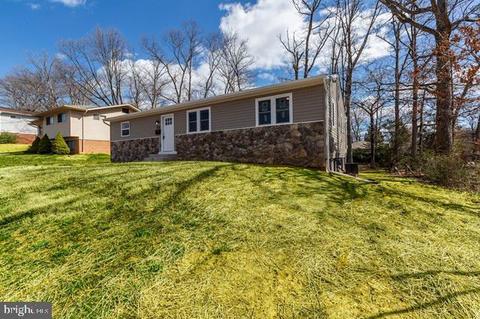 6203 Brightlea Dr, Lanham, MD 20706 photo 3