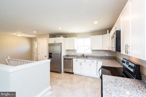 6203 Brightlea Dr, Lanham, MD 20706 photo 5