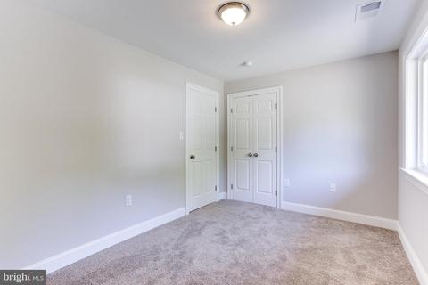 8905 Spring Ave, Lanham, MD 20706 photo 10