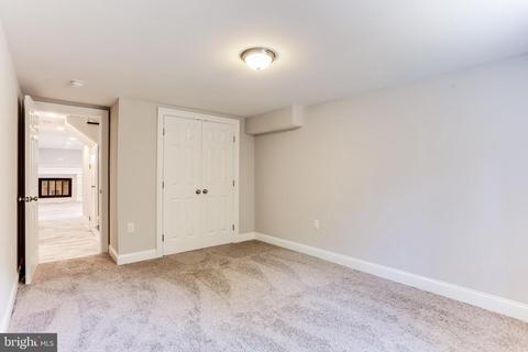 8905 Spring Ave, Lanham, MD 20706 photo 17
