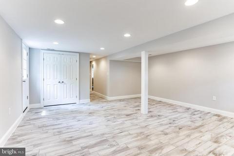 8905 Spring Ave, Lanham, MD 20706 photo 25