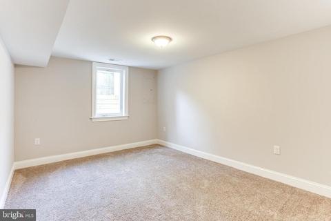 8905 Spring Ave, Lanham, MD 20706 photo 18
