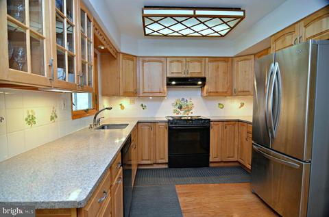 12408 Eastgate Ln, Laurel, MD 20708 photo 27