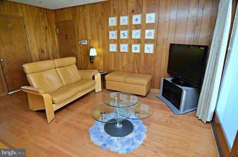 12408 Eastgate Ln, Laurel, MD 20708 photo 17
