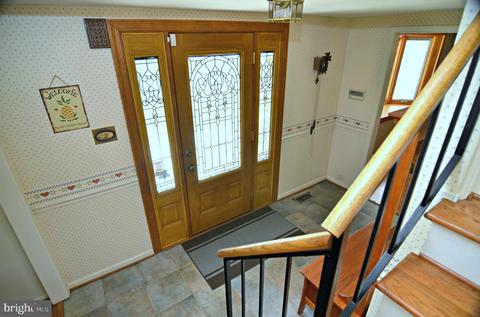 12408 Eastgate Ln, Laurel, MD 20708 photo 5