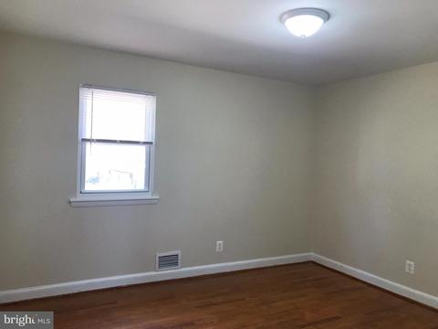 9110 3rd St, Lanham, MD 20706 photo 9