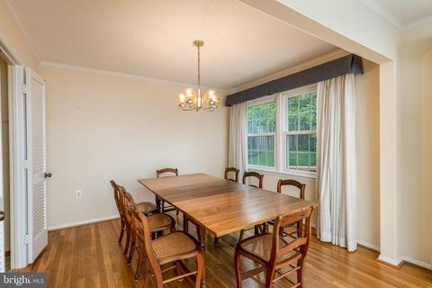 7003 Kingfisher Ln, Lanham, MD 20706 photo 8