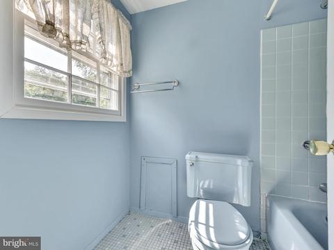 12400 Silverbirch Ln, Laurel, MD 20708 photo 37