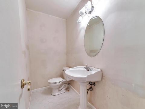 12400 Silverbirch Ln, Laurel, MD 20708 photo 24