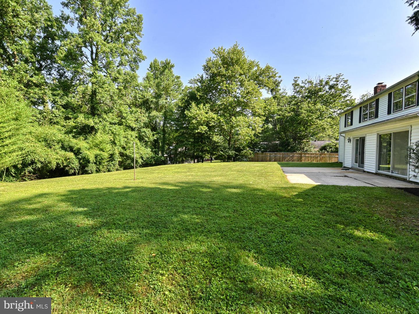12400 Silverbirch Ln, Laurel, MD 20708 photo 9