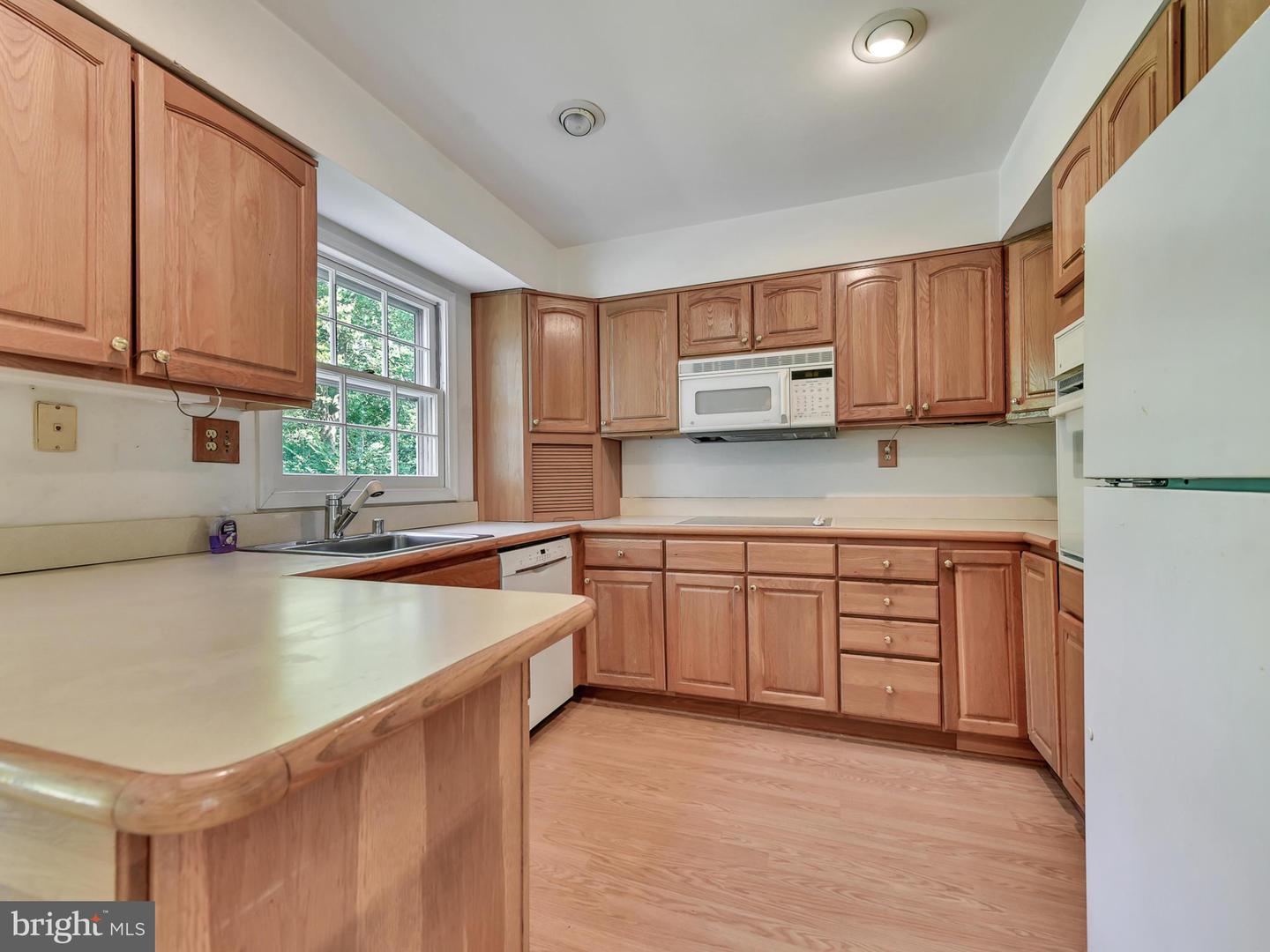 12400 Silverbirch Ln, Laurel, MD 20708 photo 22