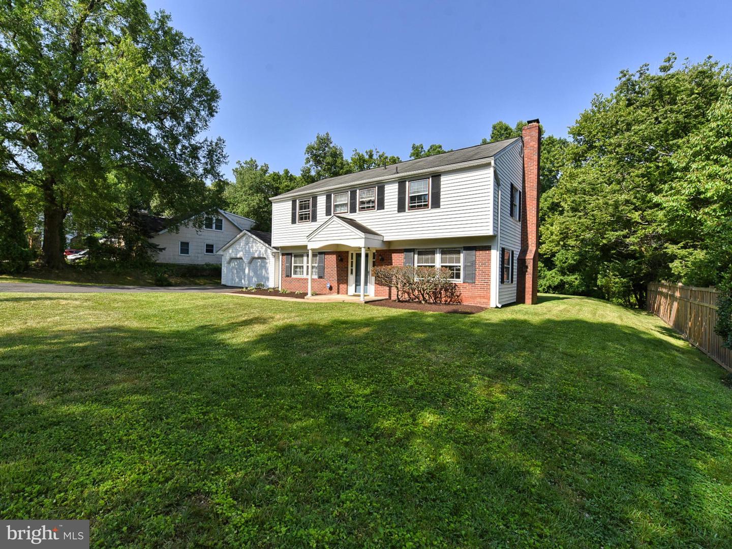 12400 Silverbirch Ln, Laurel, MD 20708 photo 6