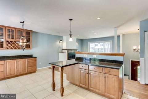 8408 Chervil Rd, Lanham, MD 20706 photo 6