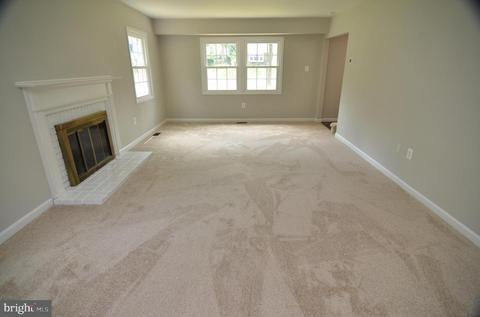 12408 Radnor Ln, Laurel, MD 20708 photo 10