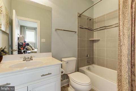 2501 Saint Nicholas Way, Lanham, MD 20706 photo 32