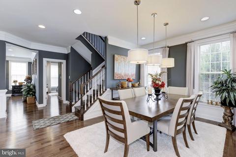 2501 Saint Nicholas Way, Lanham, MD 20706 photo 6