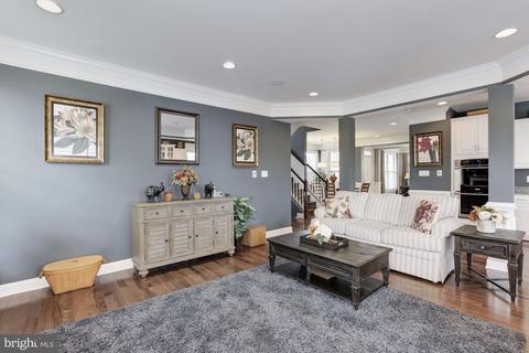 2501 Saint Nicholas Way, Lanham, MD 20706 photo 10