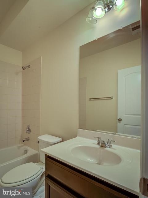 9205 Eason St, Lanham, MD 20706 photo 38