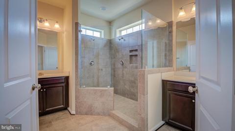 9205 Eason St, Lanham, MD 20706 photo 17