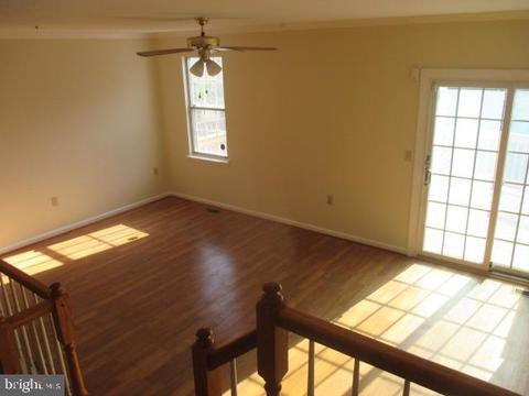 13026 Silver Maple Ct, Bowie, MD 20715 photo 9