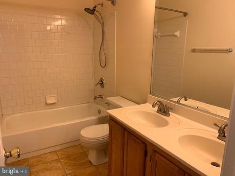 13026 Silver Maple Ct, Bowie, MD 20715 photo 16