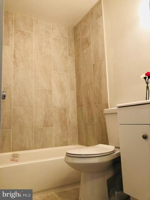 7549 Newberry Ln, Lanham, MD 20706 photo 5