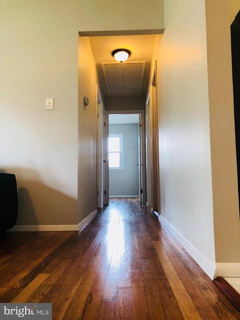 7549 Newberry Ln, Lanham, MD 20706 photo 4