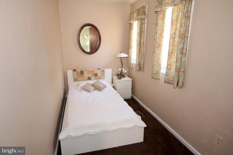 9209 4th St, Lanham, MD 20706 photo 7