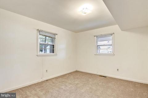 7540 Newberry Ln, Lanham, MD 20706 photo 13