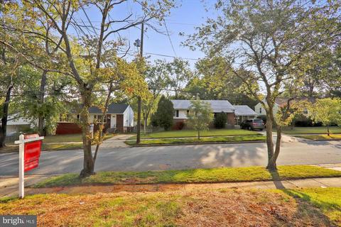 7540 Newberry Ln, Lanham, MD 20706 photo 29