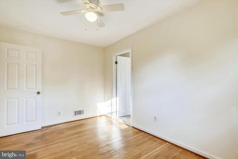 7540 Newberry Ln, Lanham, MD 20706 photo 20