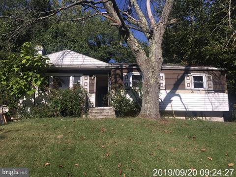 9122 Kinzer St, Lanham, MD 20706 photo 1