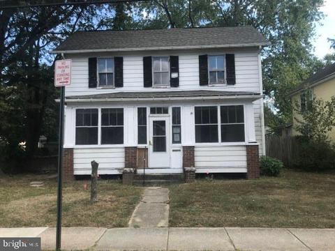 602 4th St, Laurel, MD 20707 photo 1