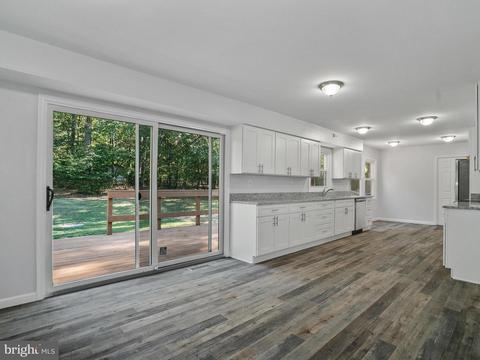 8796 Oxwell Ln, Laurel, MD 20708 photo 13