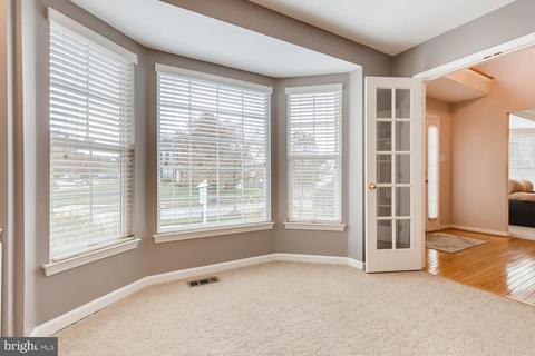 11006 Snowden Pond Rd, Laurel, MD 20708 photo 9