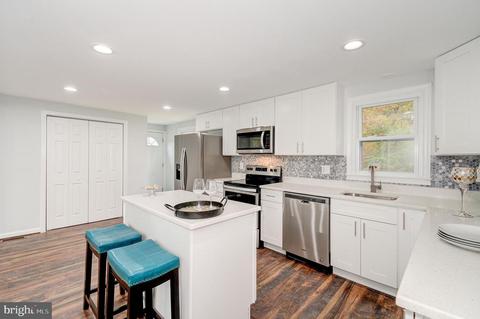 712 Eucla Dr, Waldorf, MD 20601 photo 3