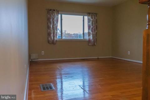 5710 Westgate Rd, Lanham, MD 20706 photo 27