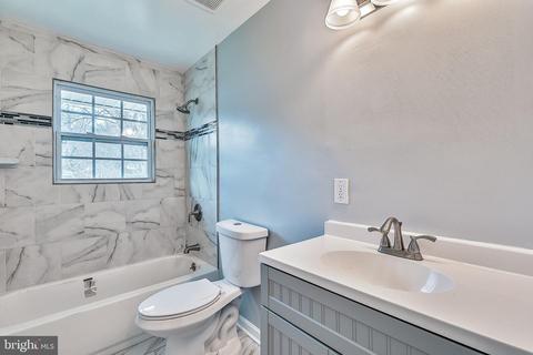 5606 Duchaine Dr, Lanham, MD 20706 photo 13