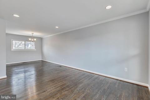 5606 Duchaine Dr, Lanham, MD 20706 photo 9
