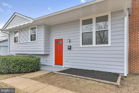 5606 Duchaine Dr, Lanham, MD 20706 photo 3