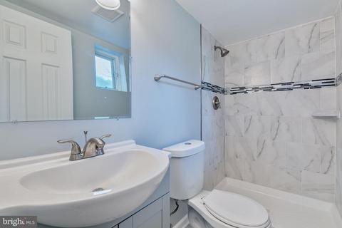 5606 Duchaine Dr, Lanham, MD 20706 photo 26
