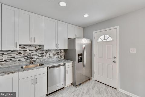 5606 Duchaine Dr, Lanham, MD 20706 photo 7
