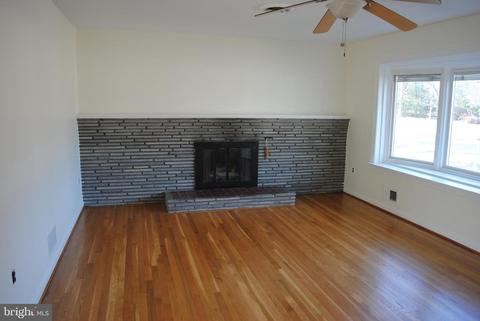 16009 Kerr Rd, Laurel, MD 20707 photo 3