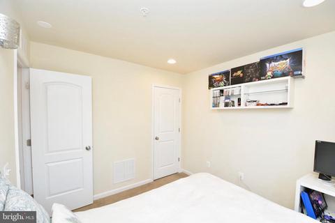 9016 Ruby Lockhart Blvd, Lanham, MD 20706 photo 6