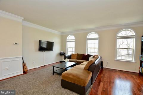 9016 Ruby Lockhart Blvd, Lanham, MD 20706 photo 19