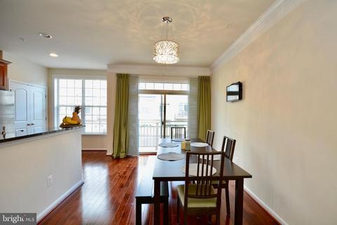 9016 Ruby Lockhart Blvd, Lanham, MD 20706 photo 14