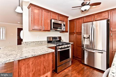 5610 Duchaine Dr, Lanham, MD 20706 photo 11