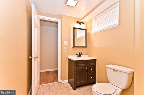 5610 Duchaine Dr, Lanham, MD 20706 photo 31