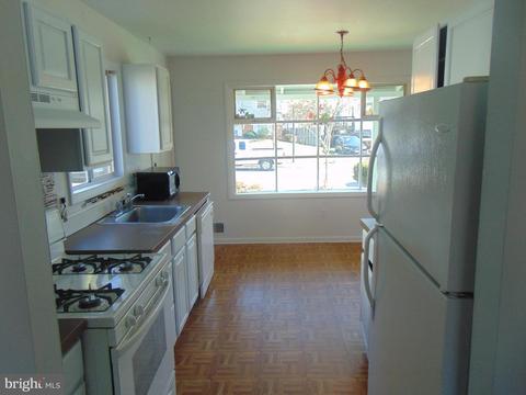 6518 Midra Dr, Lanham, MD 20706 photo 13
