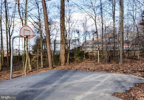 13124 Silver Maple Ct, Bowie, MD 20715 photo 18